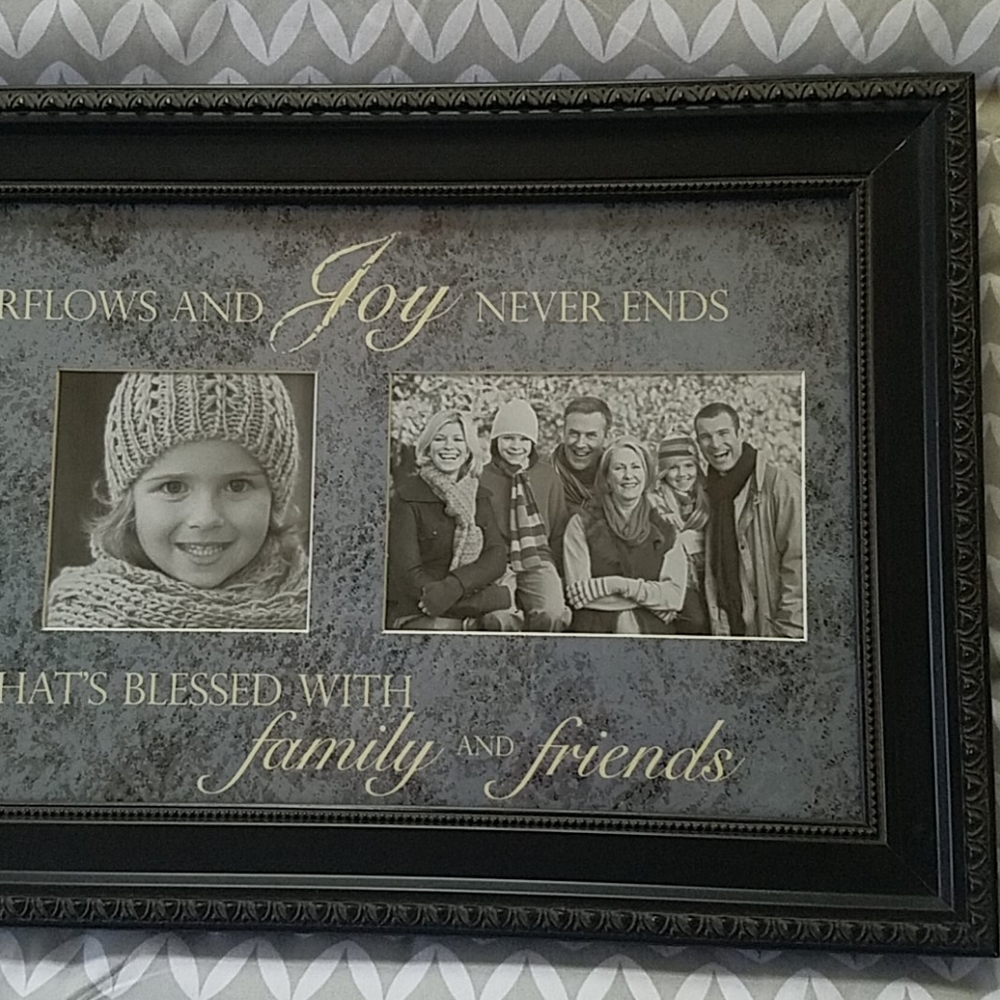 *NEW* Picture Frame - Picture 4 of 6